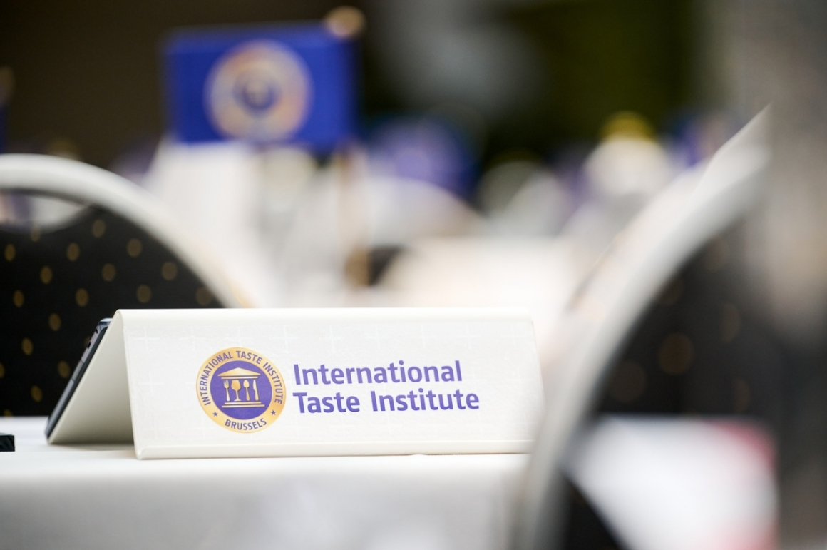 1673402924032 1673402924032